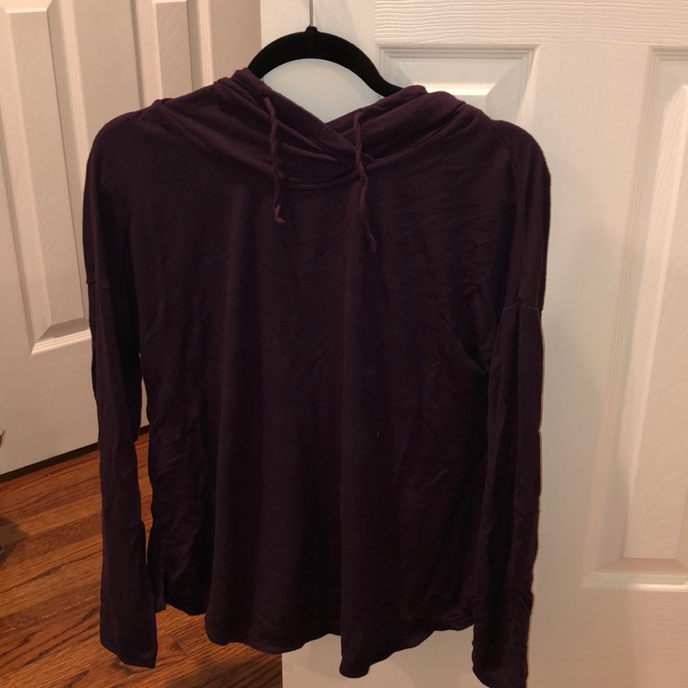 MAROON HOODIE